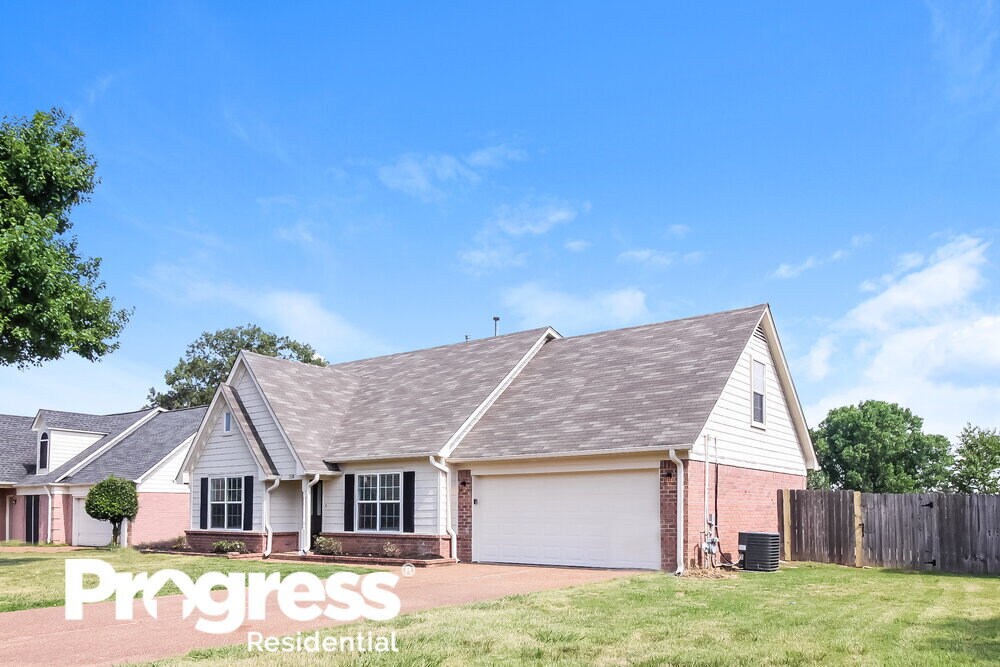 1338 Greencliff Dr, Southaven, MS 38671 House for Rent in Southaven