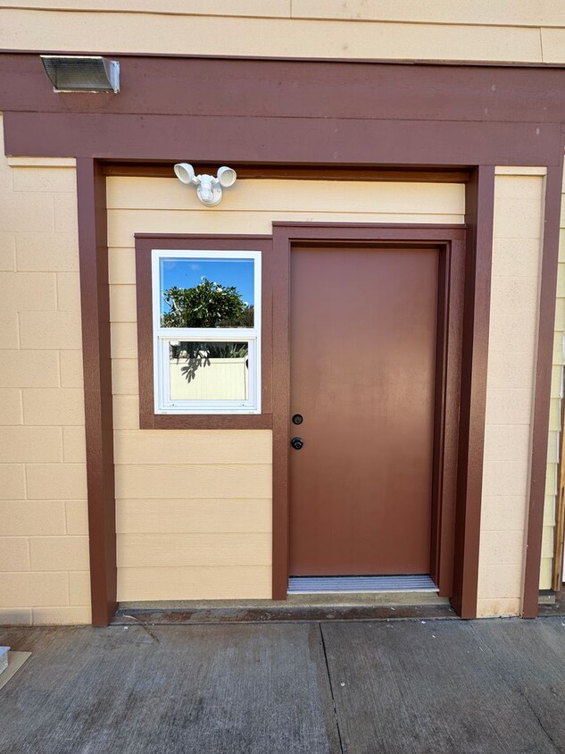 Primary Photo - For Rent - 95-248 Wailawa St. #D