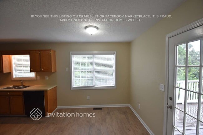 Foto del edificio - 4719 Deer Ridge Ct