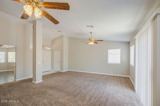 Building Photo - 8407 W Monte Vista Rd