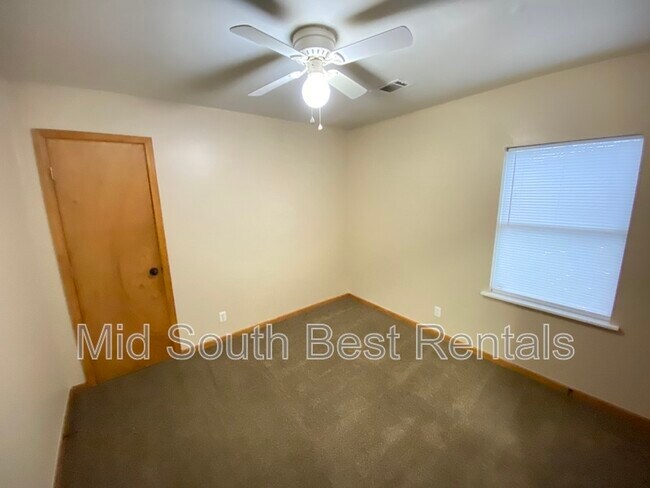 Foto del edificio - 2011 Corning Ave