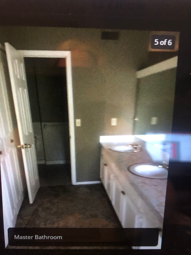 Baño principal - 6568 W 51st St