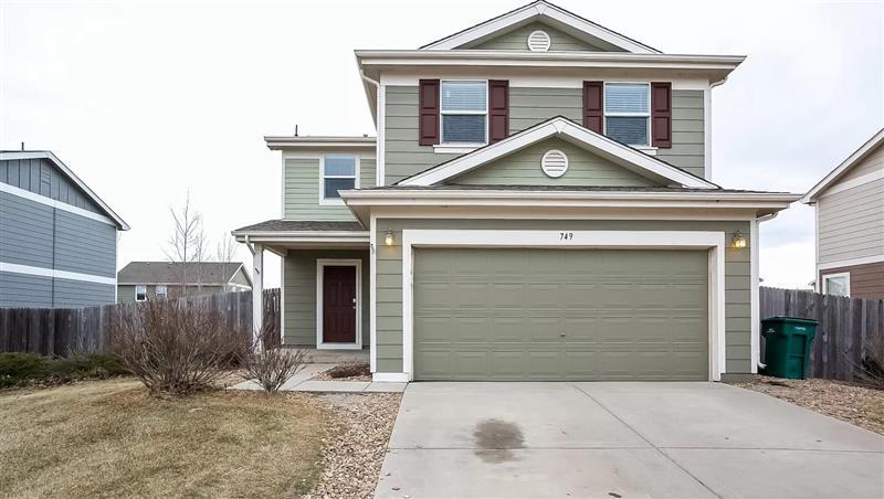 Primary Photo - NICE HOME F25