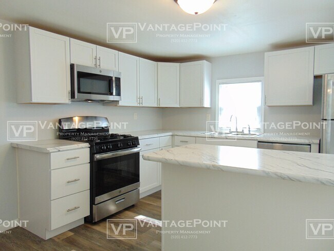 Building Photo - 1325 Weise St