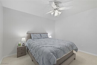 Building Photo - 12250 Kelly Greens Blvd