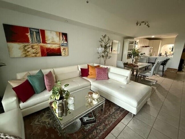 Foto del edificio - 10700 NW 66th St