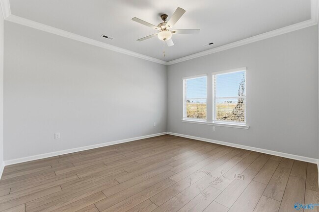 Foto del edificio - 305 Pond Spg Dr