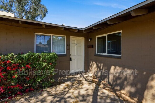 Foto del edificio - 3308 N 66th St