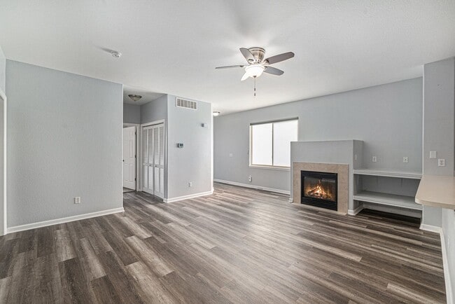 Foto del edificio - Spacious 2 bedroom home in the heart of Pa...