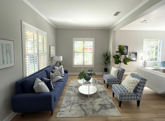 Building Photo - Entertainers Dream Home! 3 bedroom, 3 bath...