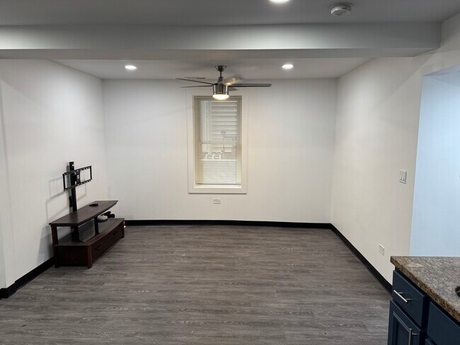 Foto del edificio - 2710 W 18th St