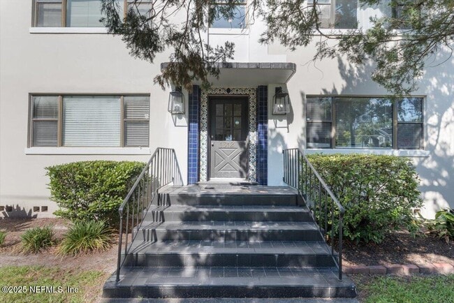 Building Photo - 1612 Flagler Ave