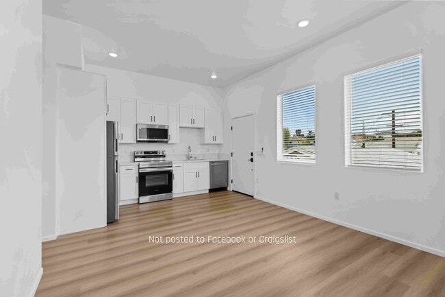 Foto del edificio - 2850 Nye St