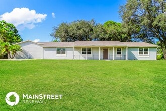 Building Photo - 1219 Scottish St SW