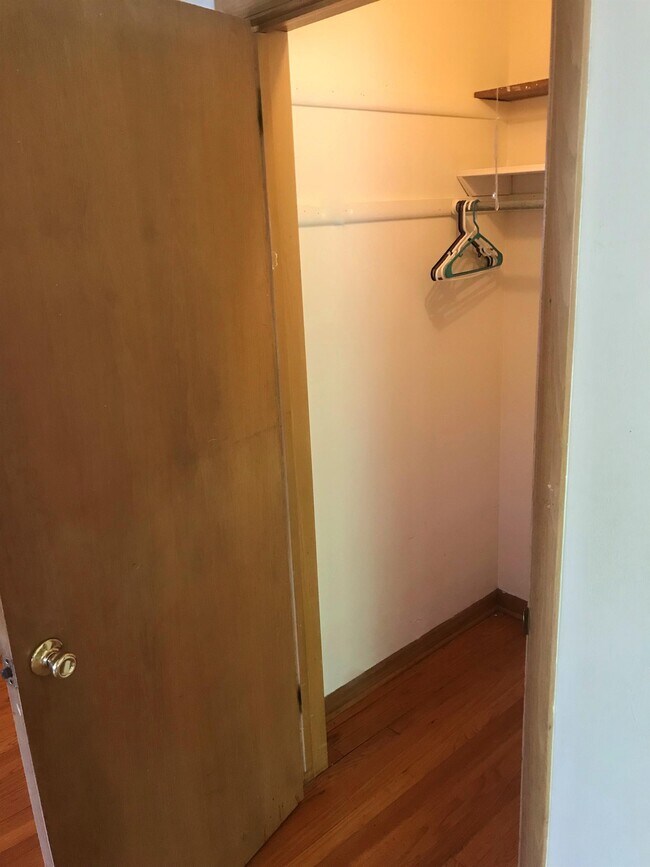 Foto del edificio - 2313 Brentwood Pkwy