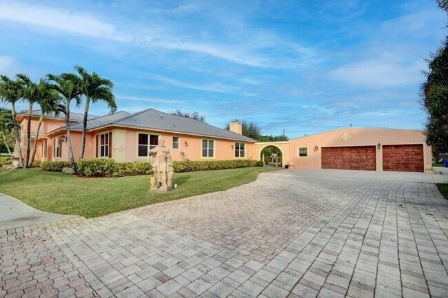 Foto del edificio - 5470 Colbright Rd