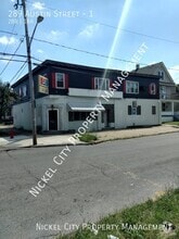 Building Photo - 289 Austin St