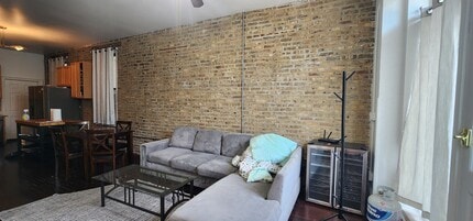 Building Photo - 1224 N Cleaver St