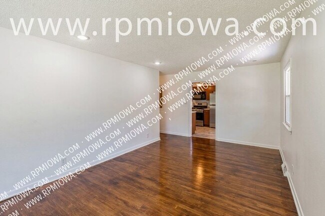 Foto del edificio - 1806 Larnard Dr