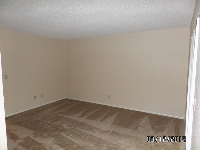 Building Photo - 9942 Turf Way