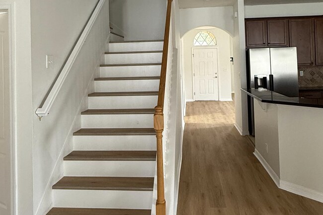 Foto del edificio - 3648 Briar Run Dr