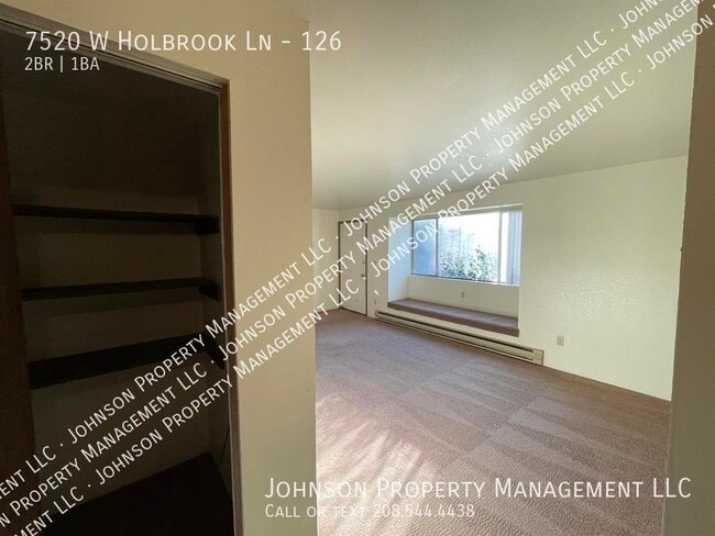 Building Photo - 7520 W Holbrook Ln
