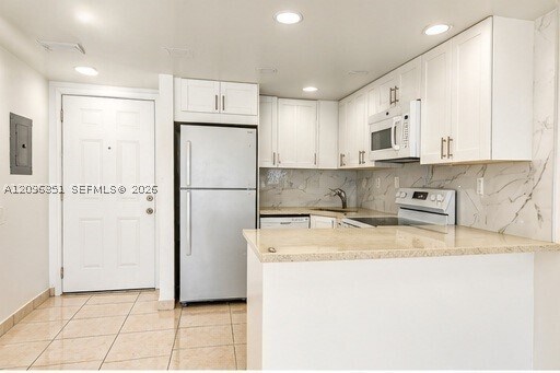 Building Photo - 5580 W 26th Ct