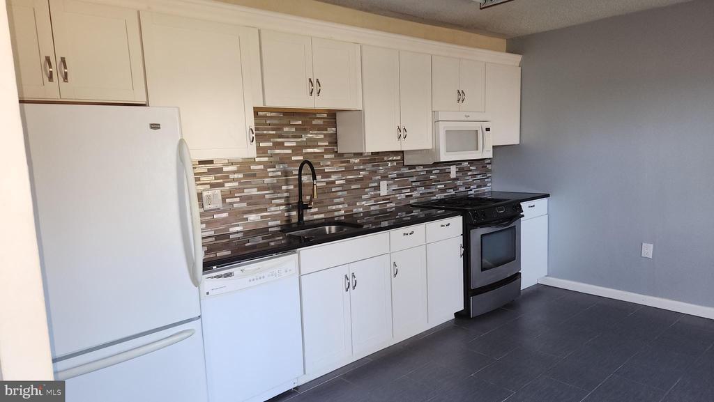 Foto principal - 250 Ridge Pike