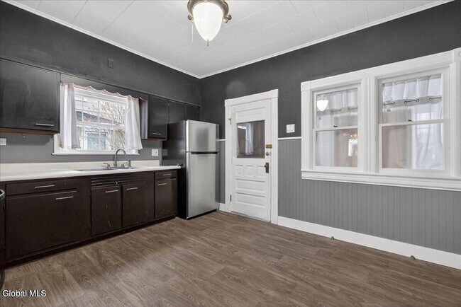 Foto del edificio - 415 Broadway