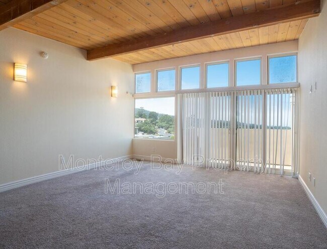 Foto del edificio - 180 Mar Vista Dr