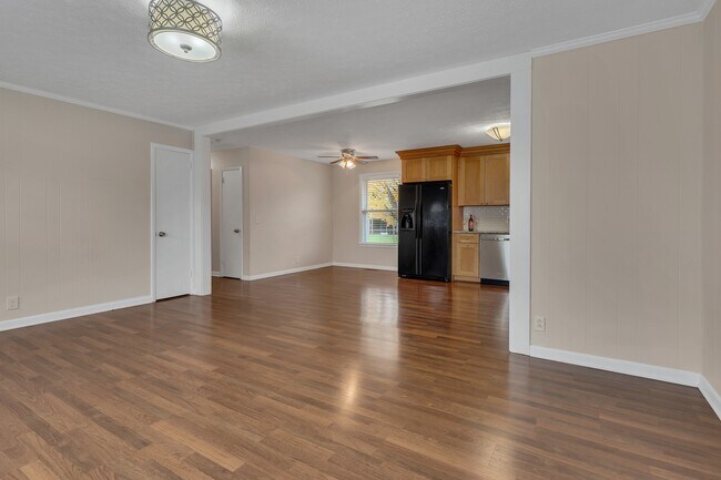 Foto del edificio - 121 Orchard Valley Rd
