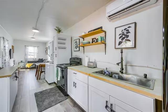 Building Photo - 420 Private Rd 8579