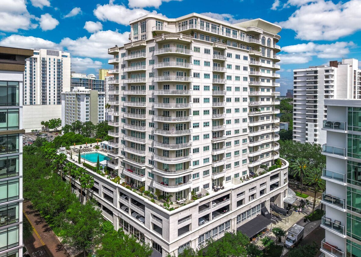 Foto principal - Thornton Park Elegance with Skyline & Lake...
