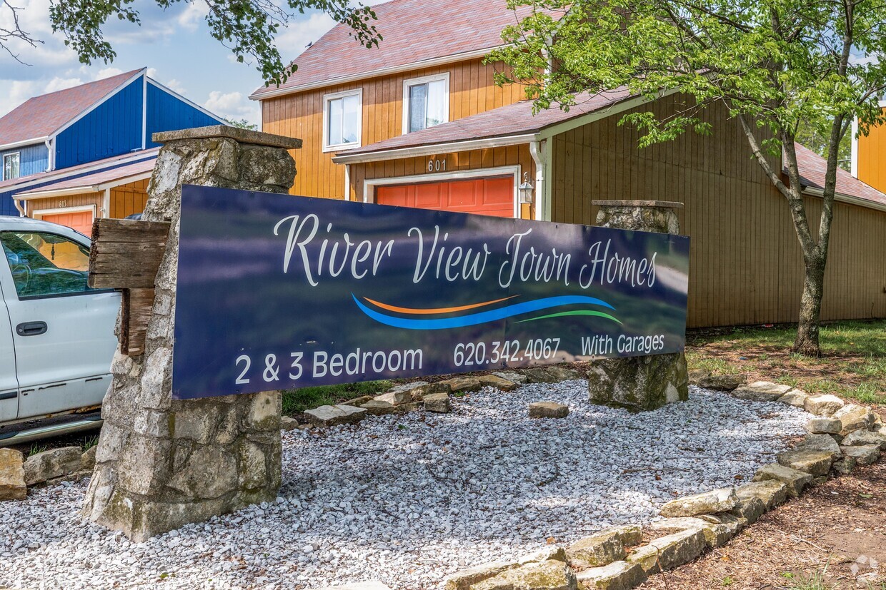 Foto principal - Riverview Condominiums