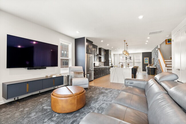 Foto del edificio - 7402 Backett Wood Ter