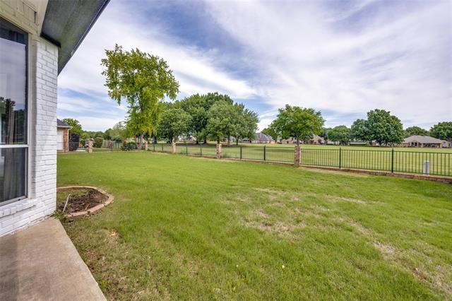 Building Photo - 818 Riviera Dr