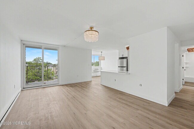 Foto del edificio - 1000 River Rd