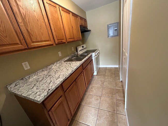 Foto del edificio - 4501 S 6th St