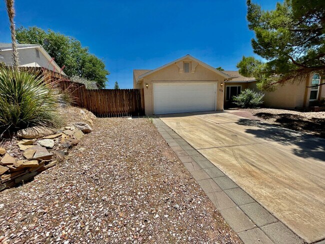 Foto del edificio - Adorable 3-BR Home in Red Cliffs Area