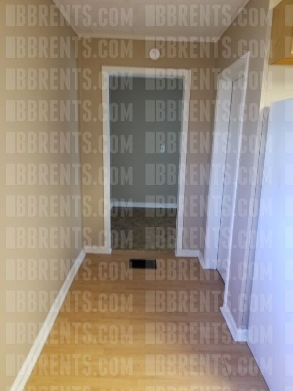 Building Photo - 1618 Sheridan Ave 3BR/1.5BA (Middletown)