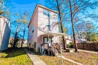 Building Photo - 1266 Ocala Rd