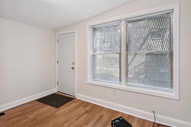 Foto del edificio - 1606 Gwynns Falls Pkwy