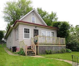 Building Photo - 2131 Drexel St