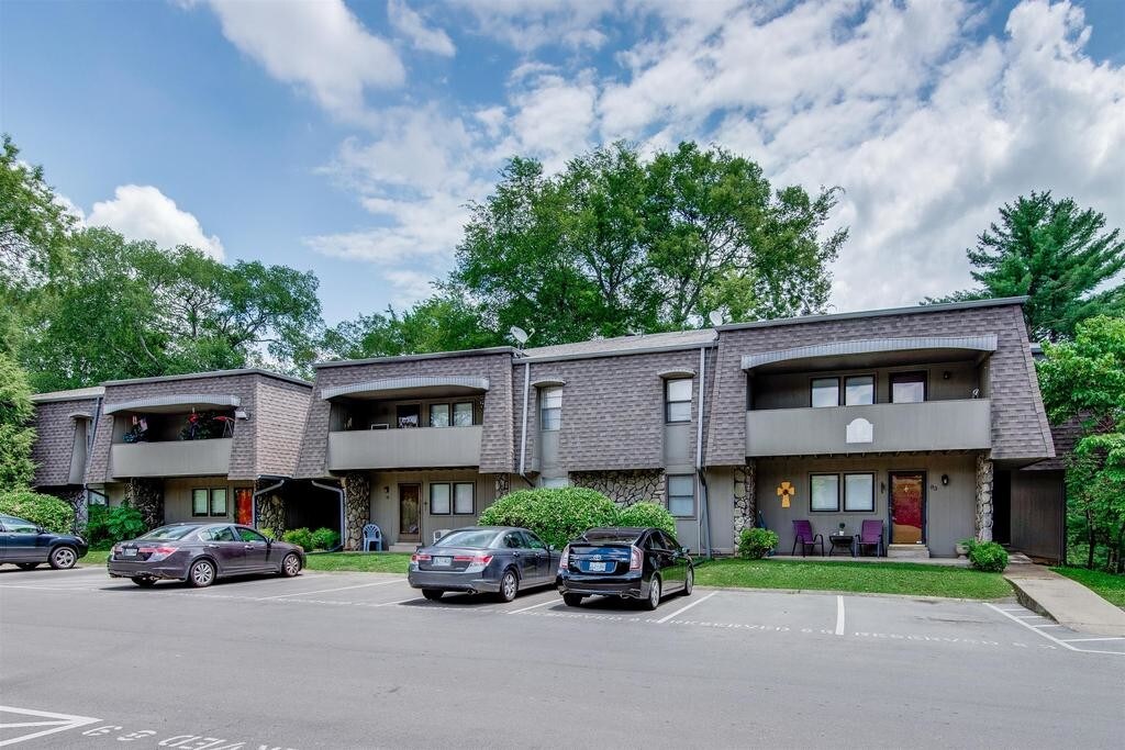 2929 Selena Dr, Nashville, TN 37211 Condo for Rent in Nashville, TN