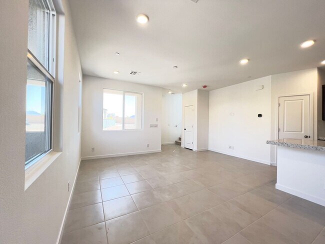 Building Photo - 235 Krameria Ave