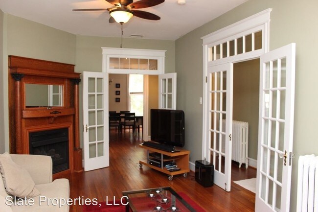 Building Photo - 4 br, 3 bath House - 1032 Kenyon St NW