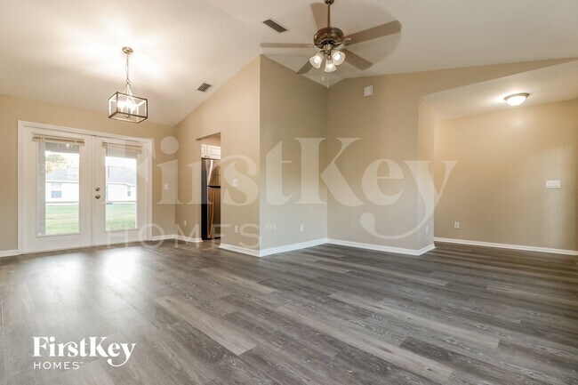 Foto del edificio - 2607 Thomas Ln