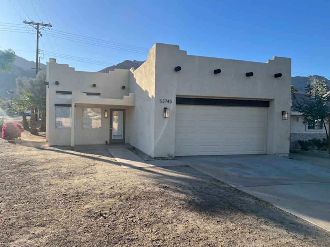 Primary Photo - Corner Lot in La Quinta Cove