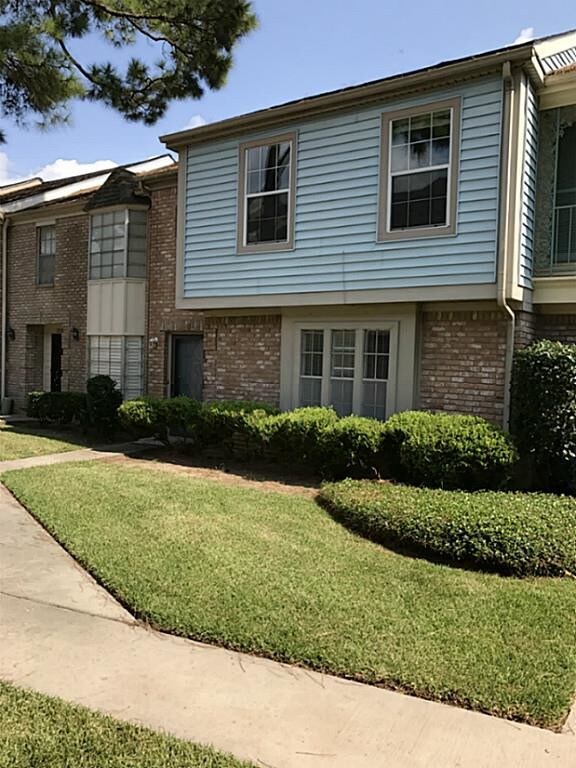 Foto del edificio - 17106 Beaver Springs Dr