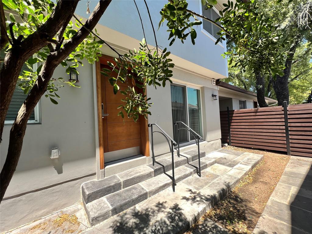 8920 Trone Cir, Austin, TX 78758 Townhome Rentals in Austin TX